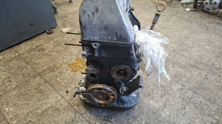 Motor Mercedes-Benz W123 1230110101 2.5 200TKm Benzin Engine Unkomplett MOT2963239039tm