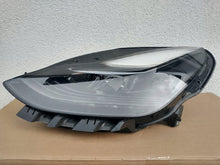 Laden Sie das Bild in den Galerie-Viewer, Frontscheinwerfer Tesla Model 3 Y 1514952-00-D Full LED Links Headlight
