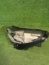 Laden Sie das Bild in den Galerie-Viewer, Frontscheinwerfer BMW X1 5A5BD47-02 Links Scheinwerfer Headlight SCH9844840797eo