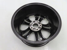 Laden Sie das Bild in den Galerie-Viewer, 1x Alufelge 17 Zoll 7.5" 5x112 36ET Graphit A2534010600 Mercedes-Benz Glc FEL1326646062qf