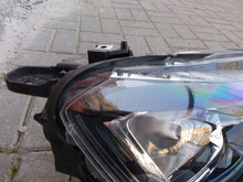 Laden Sie das Bild in den Galerie-Viewer, Frontscheinwerfer Peugeot Rifter 9816826880 90146195 LED Rechts Headlight