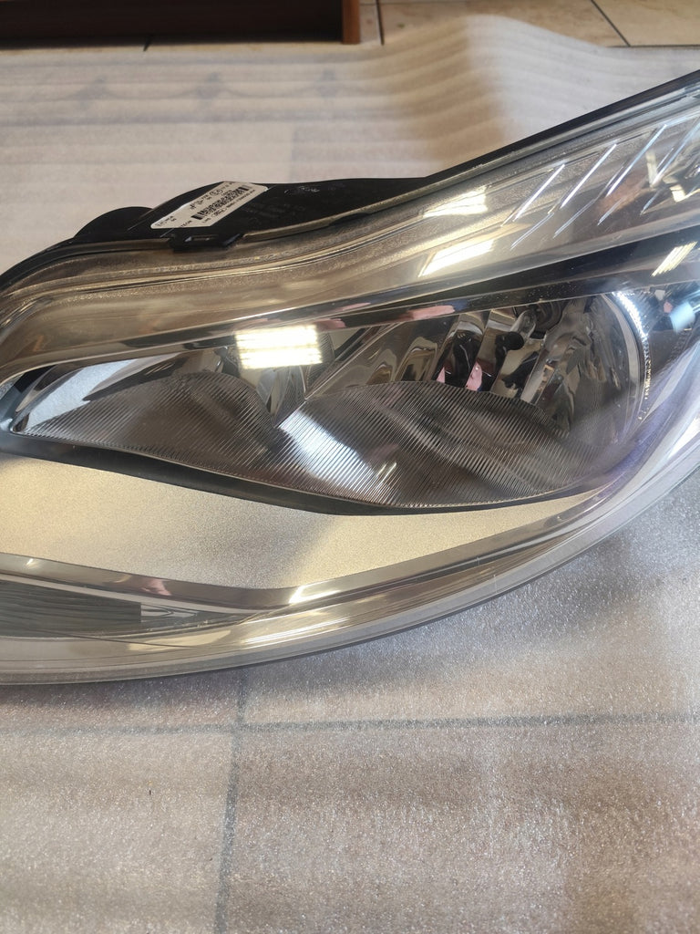 Frontscheinwerfer Ford Focus BM51-13W030-AH Links Scheinwerfer Headlight SCH5926899679kd