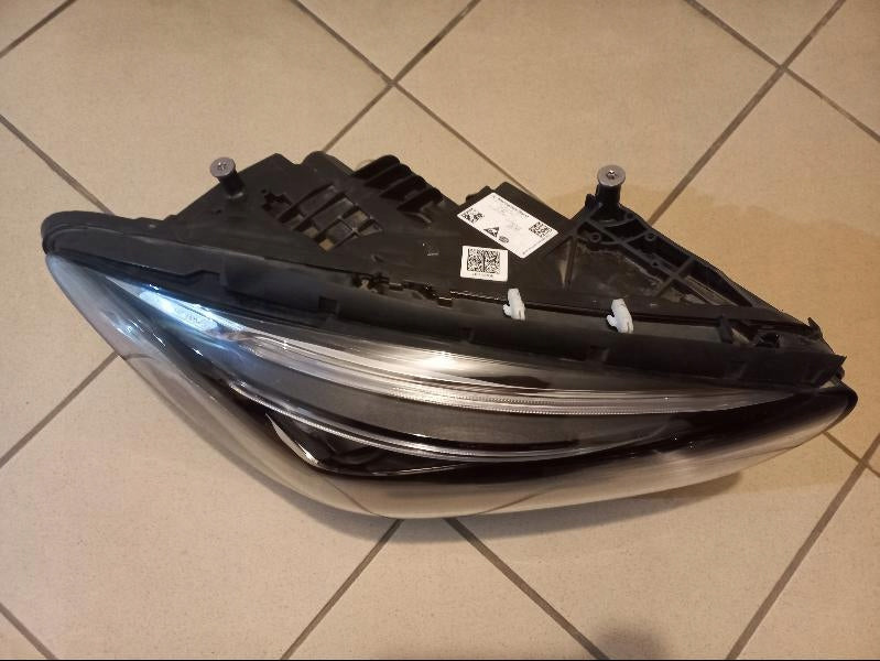 Frontscheinwerfer Mercedes-Benz W247 A2479062003 FULL LED Rechts Headlight