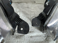 Laden Sie das Bild in den Galerie-Viewer, Frontscheinwerfer Toyota Proace 00197192-10 00197191-10 Xenon Rechts oder Links