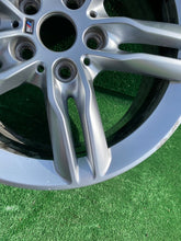 Laden Sie das Bild in den Galerie-Viewer, 1x Alufelge 17 Zoll 7.5" 5x112 7848601 BMW Rim Wheel FEL7172644862oo
