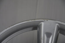Load image into Gallery viewer, 1x Alufelge 18 Zoll 7.0" 5x114.3 47ET Glanz Silber 3113101XNW01A Rim Wheel FEL3549370285de