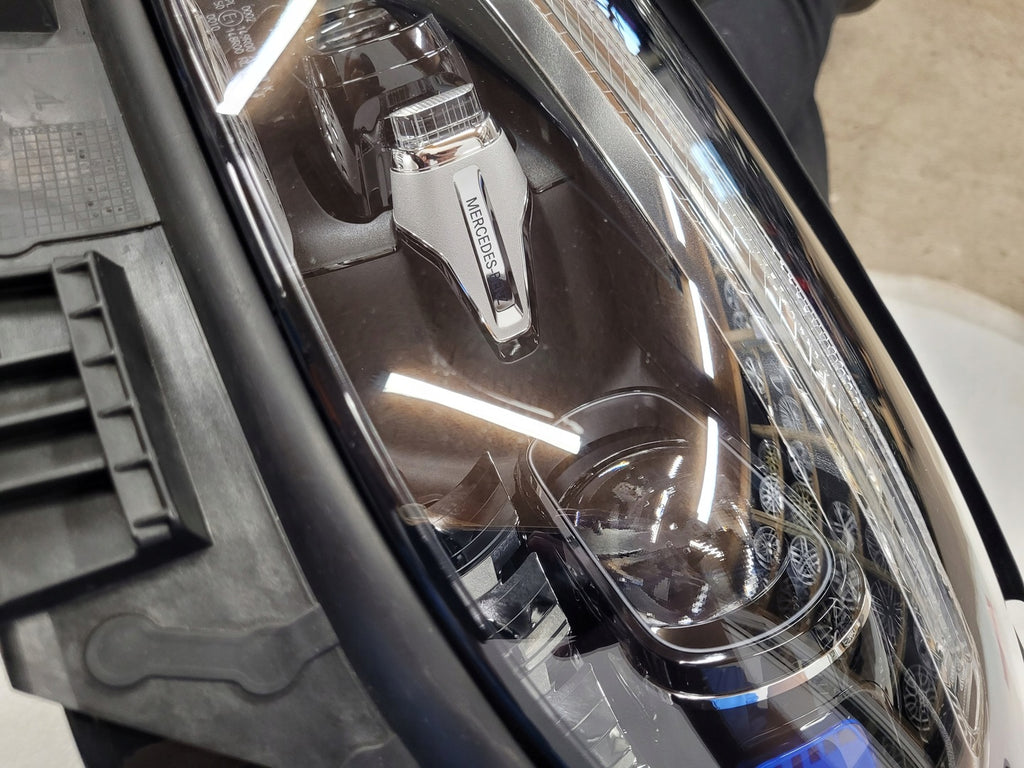 Frontscheinwerfer Mercedes-Benz W206 A2069064703 LED Links Headlight SCH9216610372po