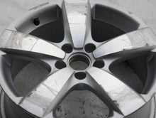 Load image into Gallery viewer, 1x Alufelge 17 Zoll 7.0&quot; 5x112 43ET 5N0601025C VW Tiguan Rim Wheel