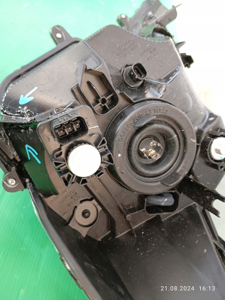 Frontscheinwerfer Mitsubishi Space W Star 8301D446 Ein Stück (Rechts oder Links)