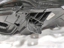 Laden Sie das Bild in den Galerie-Viewer, Frontscheinwerfer Opel Astra K 39111150 Rechts Scheinwerfer Headlight SCH9939890549ef