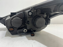 Load image into Gallery viewer, Frontscheinwerfer Hyundai Veloster 92102-2V030 LED Rechts Scheinwerfer Headlight