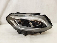 Laden Sie das Bild in den Galerie-Viewer, Frontscheinwerfer Mercedes-Benz W246 A2469063401 Rechts Scheinwerfer Headlight SCH3499871781kk