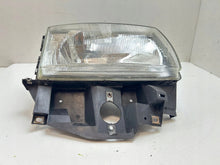 Laden Sie das Bild in den Galerie-Viewer, Frontscheinwerfer VW Transporter Caravelle 7D1941010H Rechts Headlight SCH4314270989vh