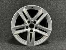 Load image into Gallery viewer, 1x Alufelge 17 Zoll 37ET Glanz 8W0601025P Audi A4 B9 Rim Wheel FEL9917831089ev