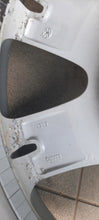 Load image into Gallery viewer, 4x Alufelge 18 Zoll 8.0" 5x130 57ET Silber 7L6601025K VW Touareg Rim Wheel FEL1395952195cl
