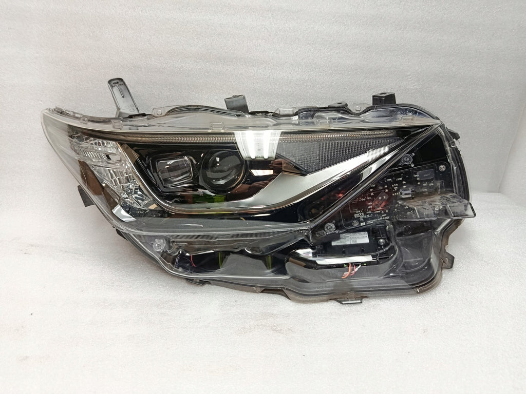 Frontscheinwerfer Toyota Auris 81110-02K60 Full LED Rechts Headlight