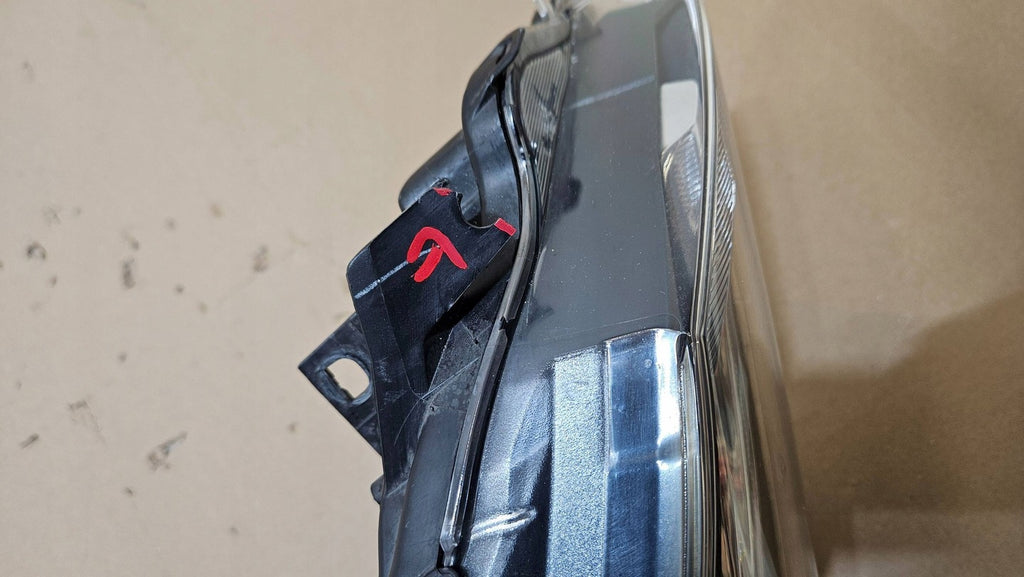 Frontscheinwerfer Toyota Yaris Rechts Scheinwerfer Headlight