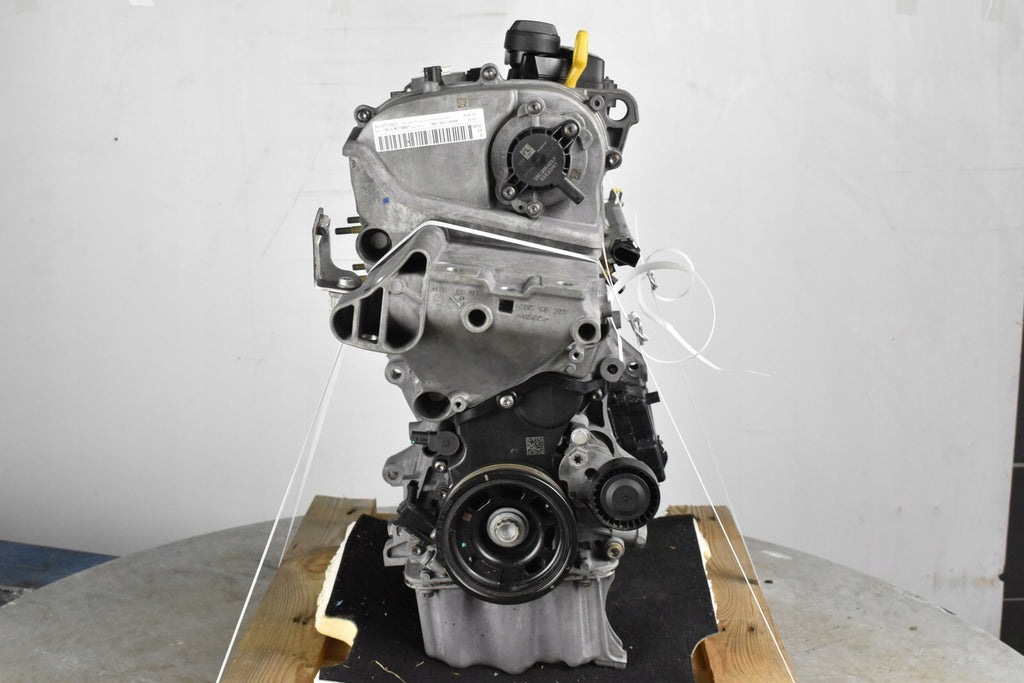 Motor VW Golf VIII IV DLAA 1.0 110PS 81kW 61TKm 2023 Benzin Engine Unkomplett