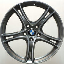 Laden Sie das Bild in den Galerie-Viewer, 1x Alufelge 19 Zoll 8.0" 5x120 52ET Glanz Graphit 6794370 BMW 1 Mg Rim Wheel FEL5833527409nm