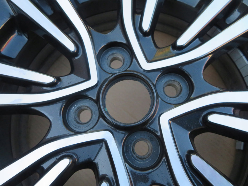 1x Alufelge 15 Zoll 5.0" 4x100 46ET Glanz Mitsubishi Space Star Rim Wheel FEL8896017992tb