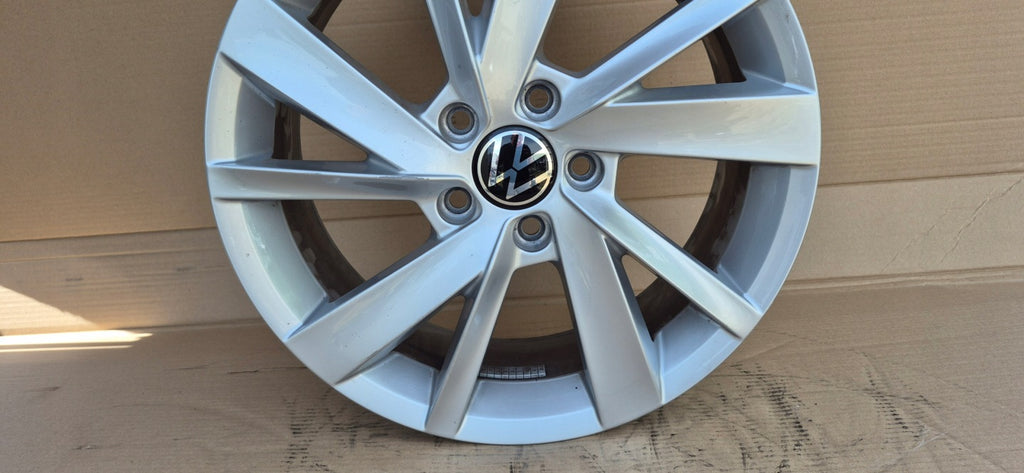 1x Alufelge 17 Zoll 6.5" 5x112 5H0071497 VW Golf Viii Rim Wheel FEL7390894718al