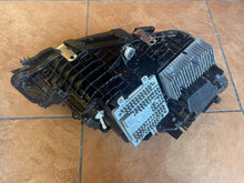 Load image into Gallery viewer, Frontscheinwerfer BMW G21 G20 9450767 9450795 Full LED Links Headlight SCH7343727153ua