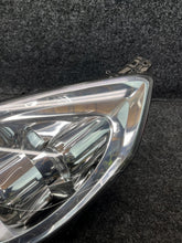 Laden Sie das Bild in den Galerie-Viewer, Frontscheinwerfer Opel Vectra C 89312279 Links Scheinwerfer Headlight SCH5208559156ol