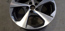 Load image into Gallery viewer, 1x Alufelge 18 Zoll 7.5&quot; 5x112 8Y0601025DB Audi A3 Rim Wheel