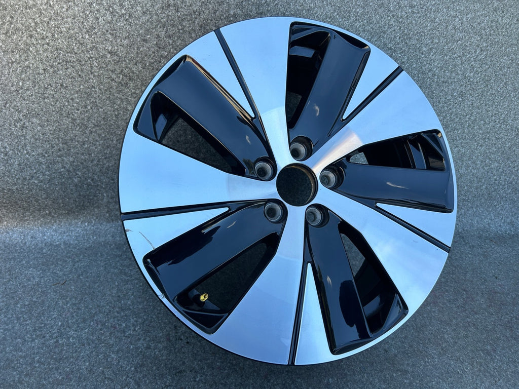 1x Alufelge 18 Zoll 7.5" 5x108 31680403 Volvo Xc60 I Rim Wheel FEL1686947799cs