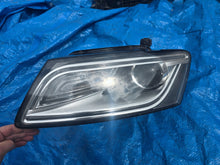 Laden Sie das Bild in den Galerie-Viewer, Frontscheinwerfer Audi Q5 8R0941005C Xenon Links Scheinwerfer Headlight