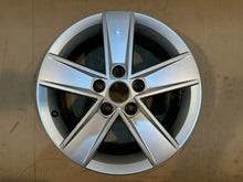Laden Sie das Bild in den Galerie-Viewer, 1x Alufelge 16 Zoll 6.0" 5x112 48ET 5E0601025M Skoda Octavia Iii Rim Wheel FEL4163092162iw