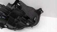 Laden Sie das Bild in den Galerie-Viewer, Frontscheinwerfer Opel E Combo 9816826080 Links Scheinwerfer Headlight SCH2377700561dg