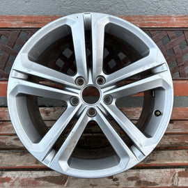 1x Alufelge 18 Zoll 8.0
