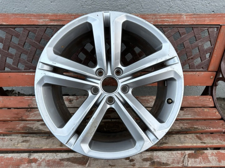 1x Alufelge 18 Zoll 8.0" 5x112 44ET 3AA601025N VW Passat Rim Wheel FEL3537632506ki