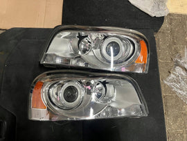 Frontscheinwerfer Volvo Xc90 Xenon Ein Stück (Rechts oder Links) Headlight SCH2668586157qf