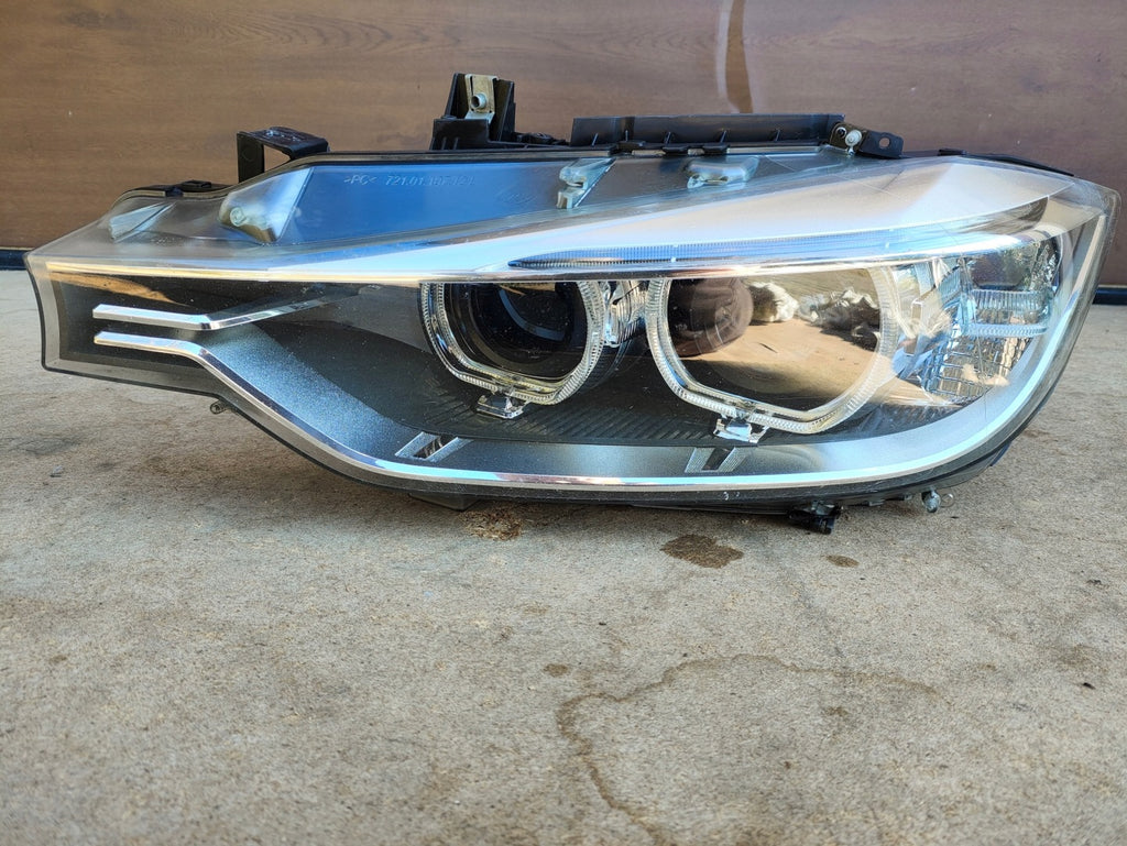 Frontscheinwerfer BMW 3 F30 F31 7314531 7339385 Xenon Links Headlight SCH4206887668uz