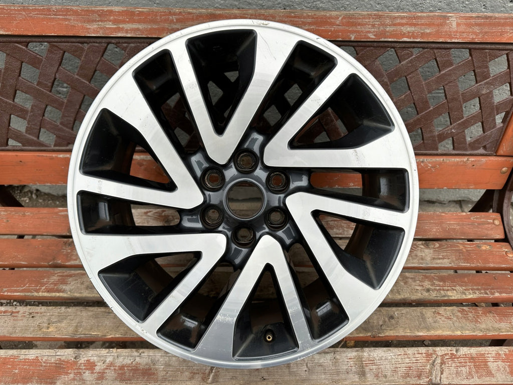 1x Alufelge 18 Zoll 7.0" 6x114.3 45ET Glanz Graphit 4JA6A HL44862 Mg Navara FEL3887667877mq