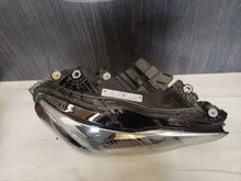 Load image into Gallery viewer, Frontscheinwerfer BMW 2 G42 5A320F4-01 LED Links Scheinwerfer Headlight SCH2469334219ra