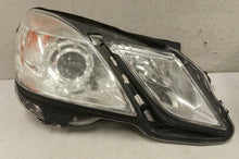 Laden Sie das Bild in den Galerie-Viewer, Frontscheinwerfer Mercedes-Benz W212 A2128208261 Rechts Scheinwerfer Headlight SCH4390491895rr