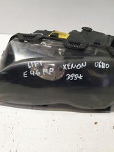 Laden Sie das Bild in den Galerie-Viewer, Frontscheinwerfer BMW E46 Xenon Rechts Scheinwerfer Headlight