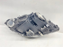 Laden Sie das Bild in den Galerie-Viewer, Frontscheinwerfer BMW 5 F11 F10 7203251 Xenon Links Scheinwerfer Headlight SCH3896008556eb