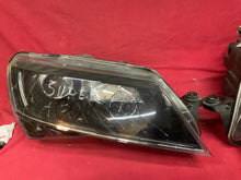 Laden Sie das Bild in den Galerie-Viewer, Frontscheinwerfer Skoda Superb III 3V1941016B 3V1941015B LED Rechts oder Links