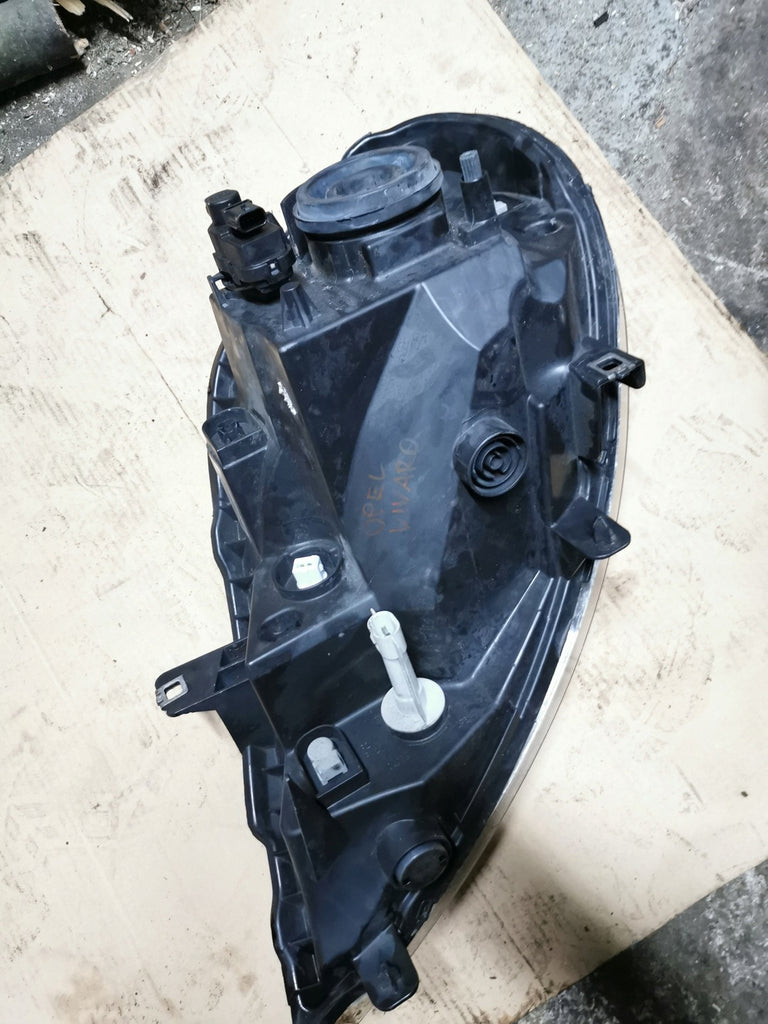 Frontscheinwerfer Opel Vivaro Rechts Scheinwerfer Headlight