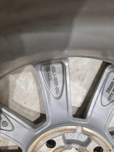 Load image into Gallery viewer, 1x Alufelge 16 Zoll 6.5" 4x108 47 5ET Glanz Silber H1BJ-1007-G1A Ford Fiesta I FEL8806790644rt