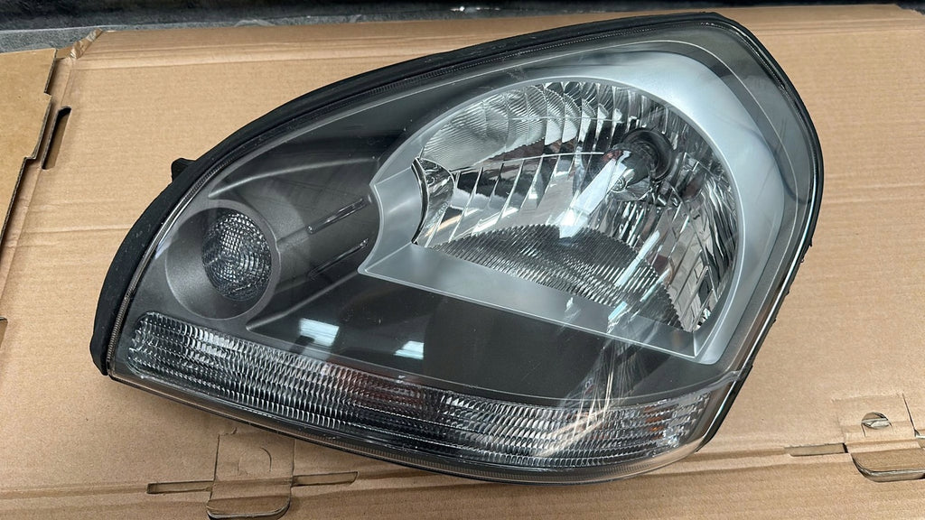 Frontscheinwerfer Hyundai Tucson Links Scheinwerfer Headlight