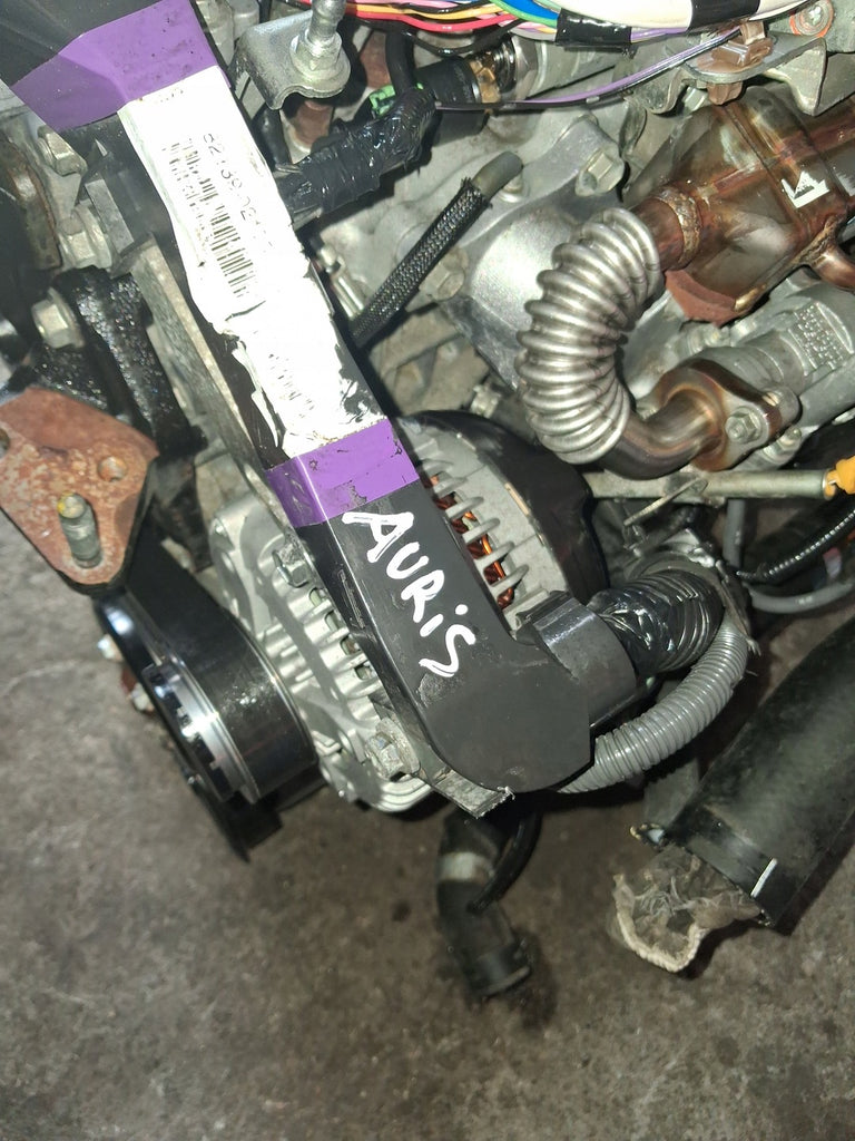 Motor Toyota Auris T1ND-E52CA 1.4 Diesel Engine Komplett