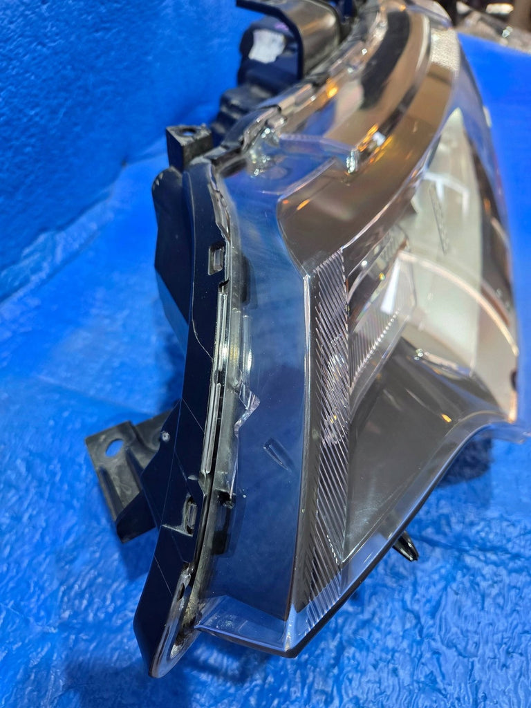 Frontscheinwerfer Mitsubishi Outlander III ECM921-22A10 Links Headlight SCH5724438379wi