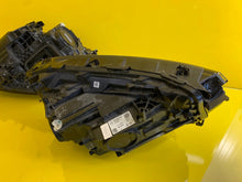 Laden Sie das Bild in den Galerie-Viewer, Frontscheinwerfer Mercedes-Benz Eqa A2439069000 2439068900 LED Rechts oder Links SCH4936431849df