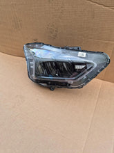 Load image into Gallery viewer, Frontscheinwerfer Hyundai Bayon 92102Q0600 Full LED Rechts Headlight