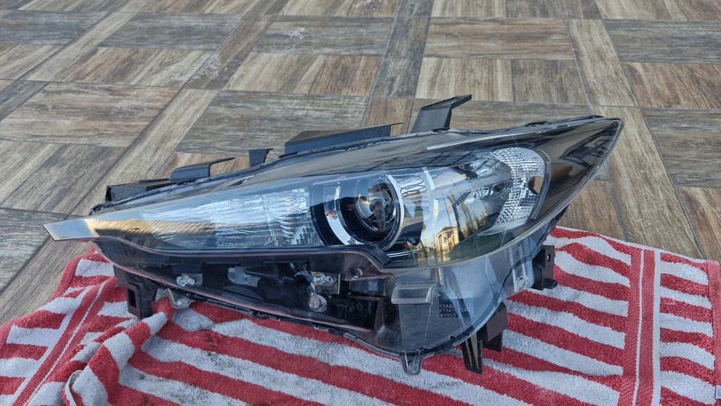 Frontscheinwerfer Mazda Cx-5 Cx5 K124-51040 KB8M51040 LED Links Headlight SCH4646425447ma